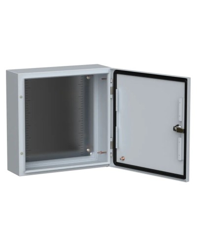 ЩМП-40.40.15 УХЛ1 IP66 400х400х150 TITAN 5 (TI5-10-N-040-040-015-66). Шкаф металлический с монтажной платой. IEK в Барнауле