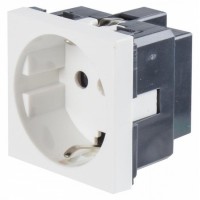 Розетка с з/к со шторками LK45, белый (851404-1). Розетка со шторками матовая поверхность. Экопласт